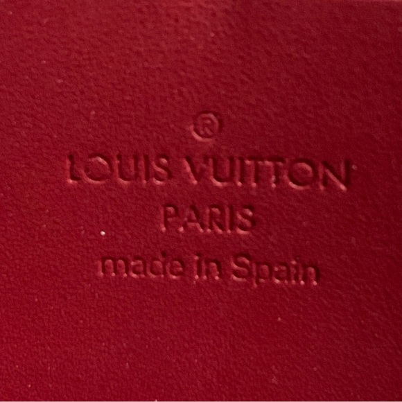 Louis Vuitton Red Vernis Zippy Wallet - Picture 13 of 16